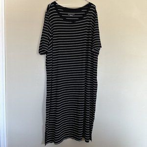 Comfortable rayon striped black strech dress size 4X